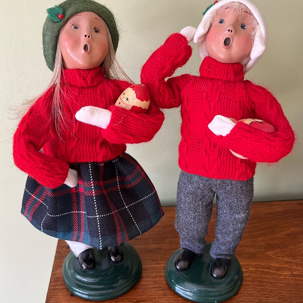 Talbots Byers Boy and Girl Caroler